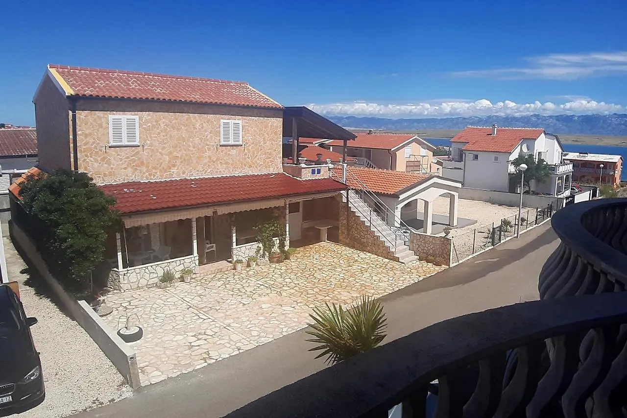Apartments By The Sea Vir - 18451